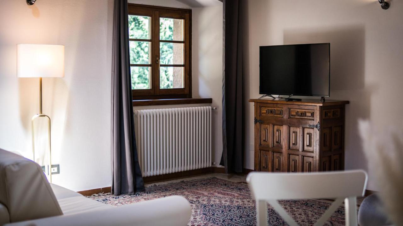 Castel Toblino Apartments Calavino Dış mekan fotoğraf
